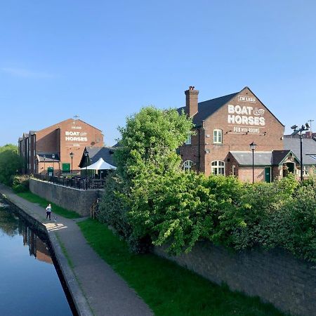 Boat & Horses Inn Oldham Zewnętrze zdjęcie