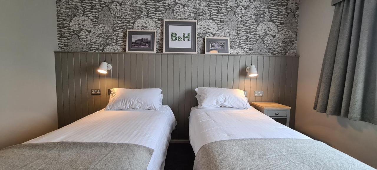 Boat & Horses Inn Oldham Zewnętrze zdjęcie